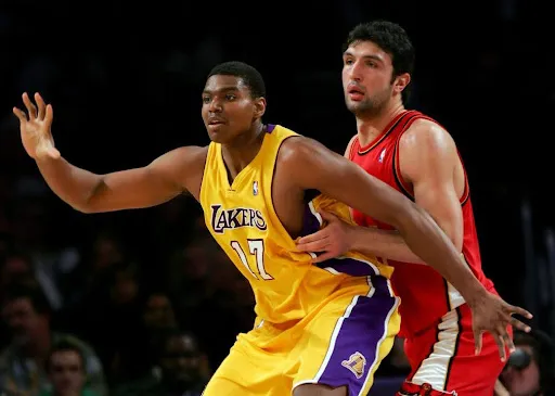 Andrew Bynum